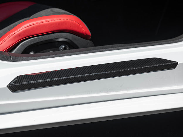 2020-UP CORVETTE C8 | CARBON FIBER SIDE DOOR SILL PLATE STRIP COVERS PANELS